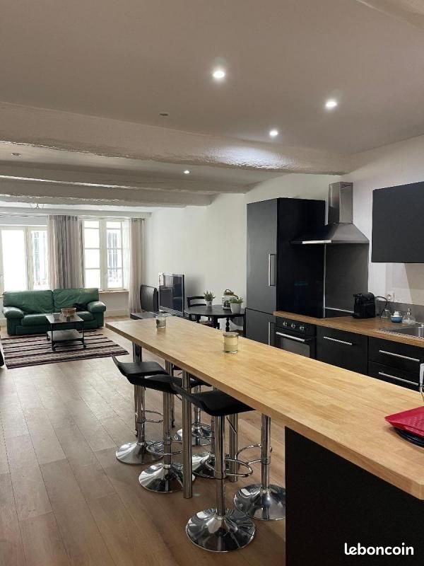 Appartement à louer, 79m², Bordeaux
