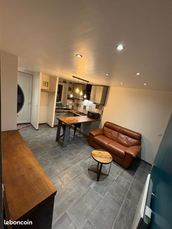 Maison à louer, 44m², Beaurepaire