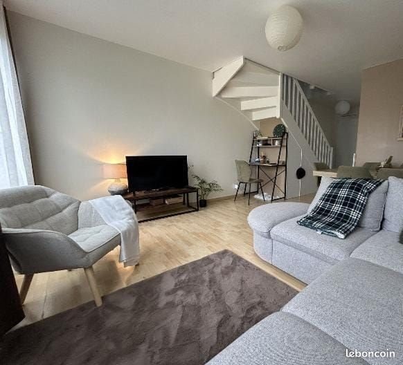 Maison à louer, 84m², Pont-Sainte-Maxence