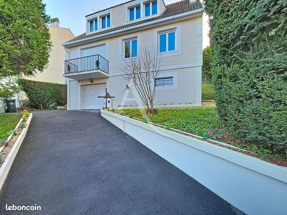 Maison à vendre, 133m², Esbly