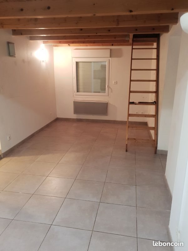 Maison à louer, 30m², Lançon-Provence