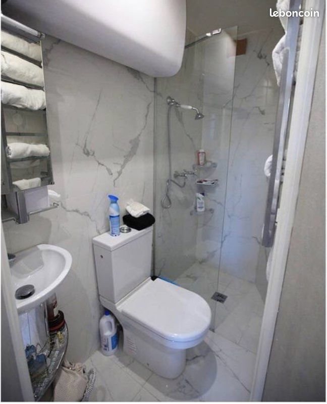 Appartement à louer, 16m², Paris 18ème