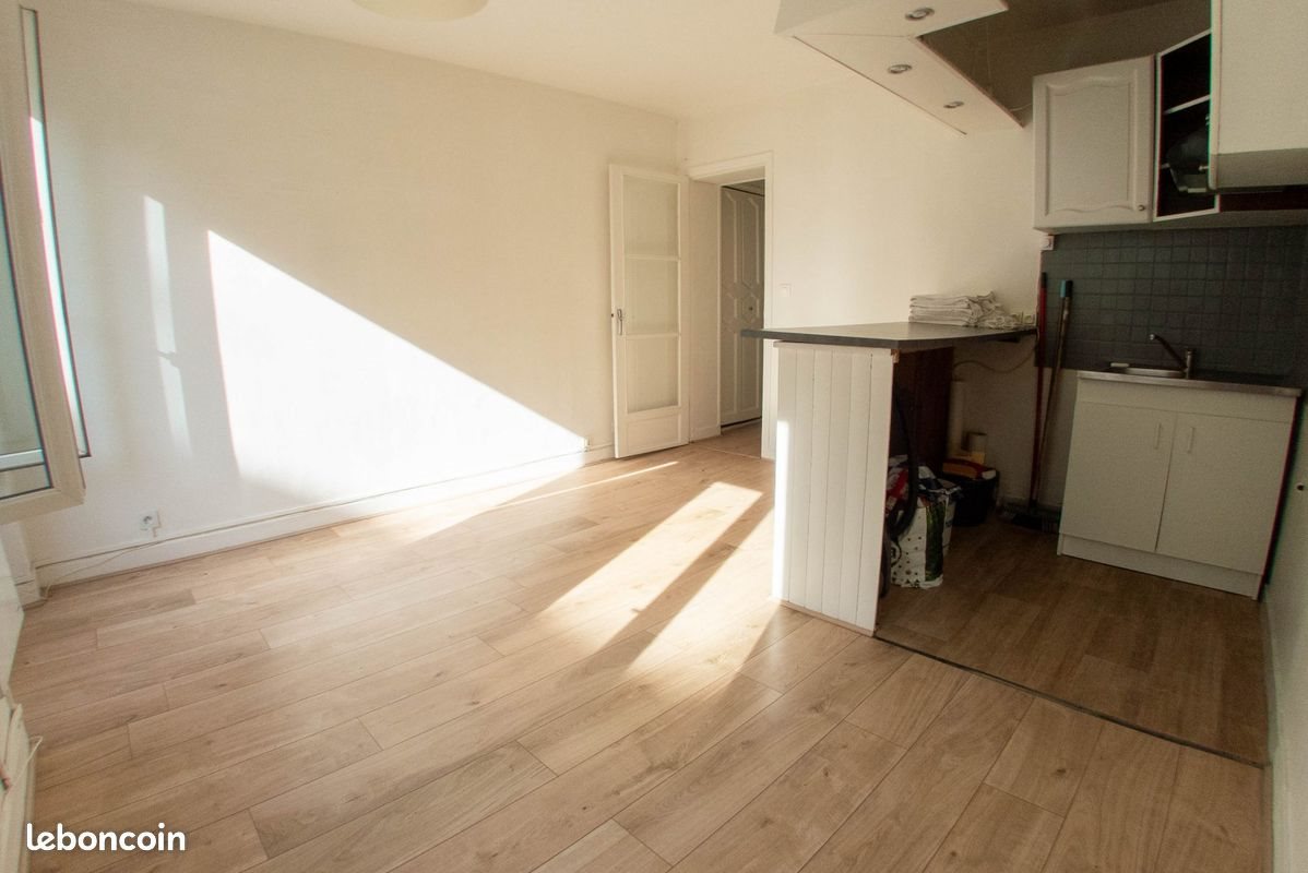 Appartement à louer, 30m², Paris 20ème