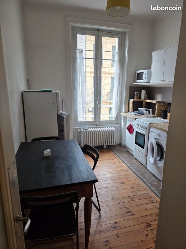 Appartement à louer, 39m², Saint-Etienne