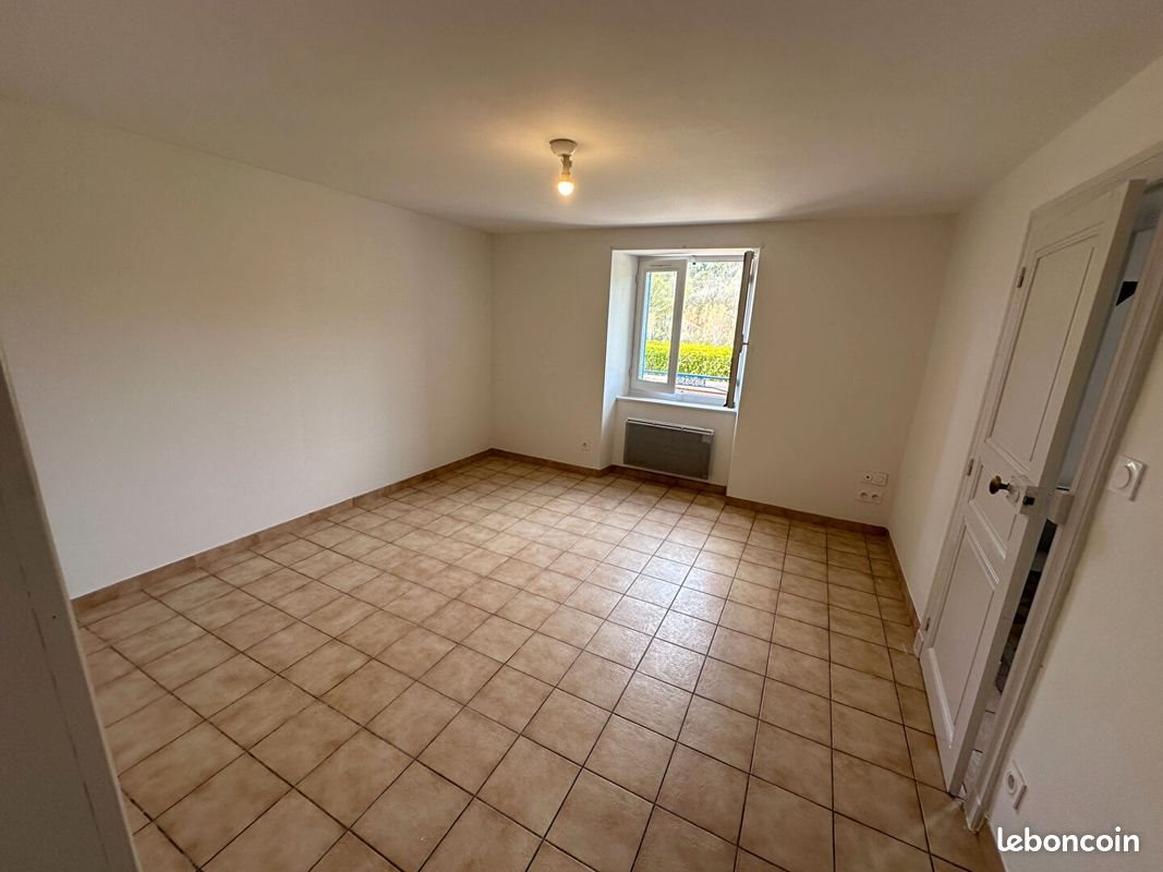 Appartement à louer, 100m², Bruniquel