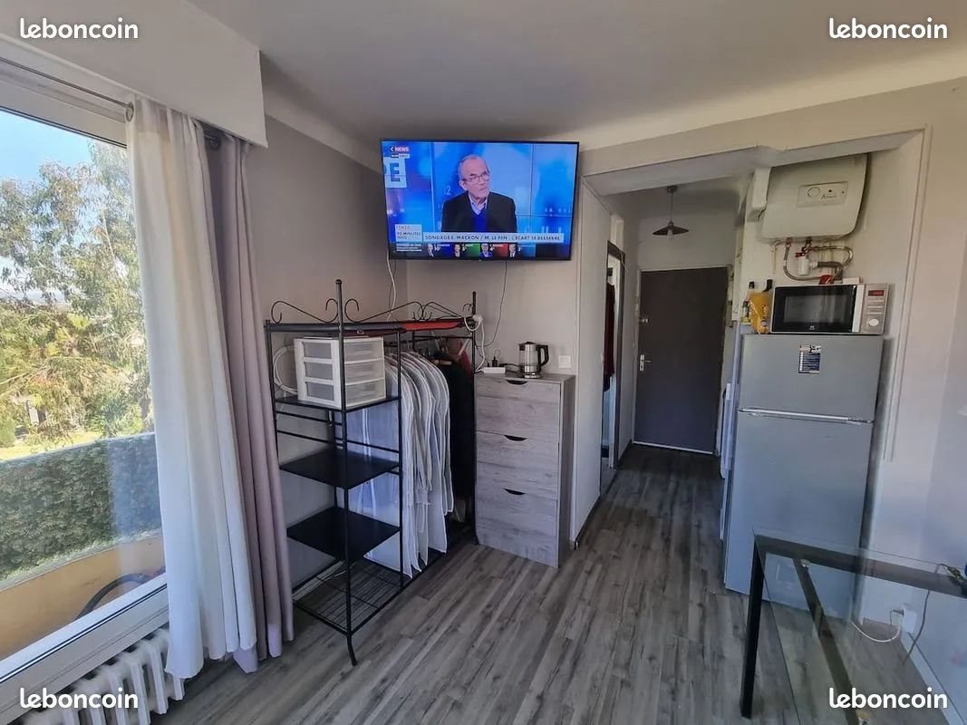 Appartement à louer, 18m², Villeneuve-Loubet