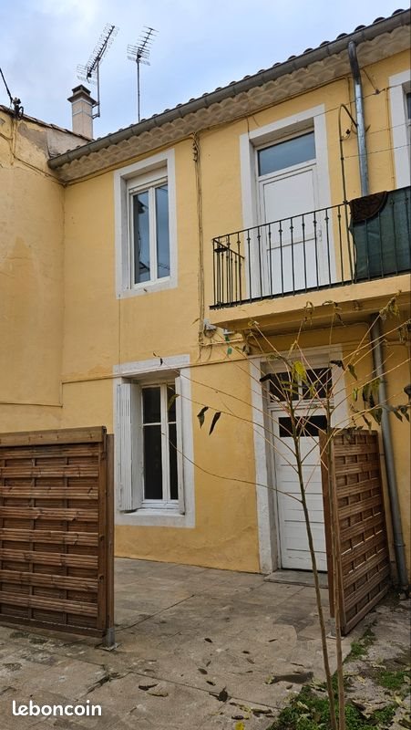 Appartement à vendre, NaNm², Nîmes