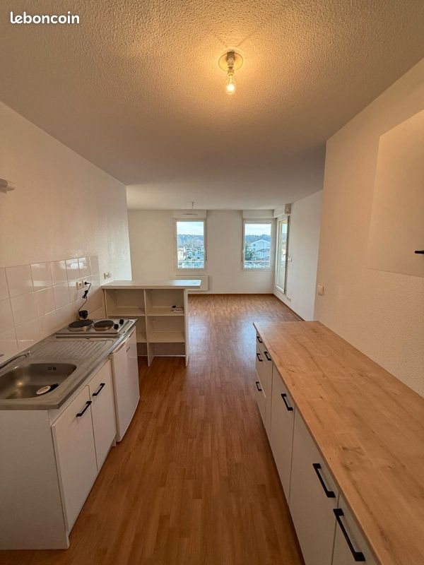 Appartement à louer, 42m², Trélissac