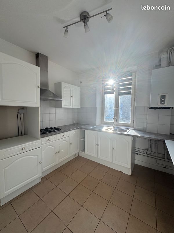 Appartement à louer, 106m², Reims