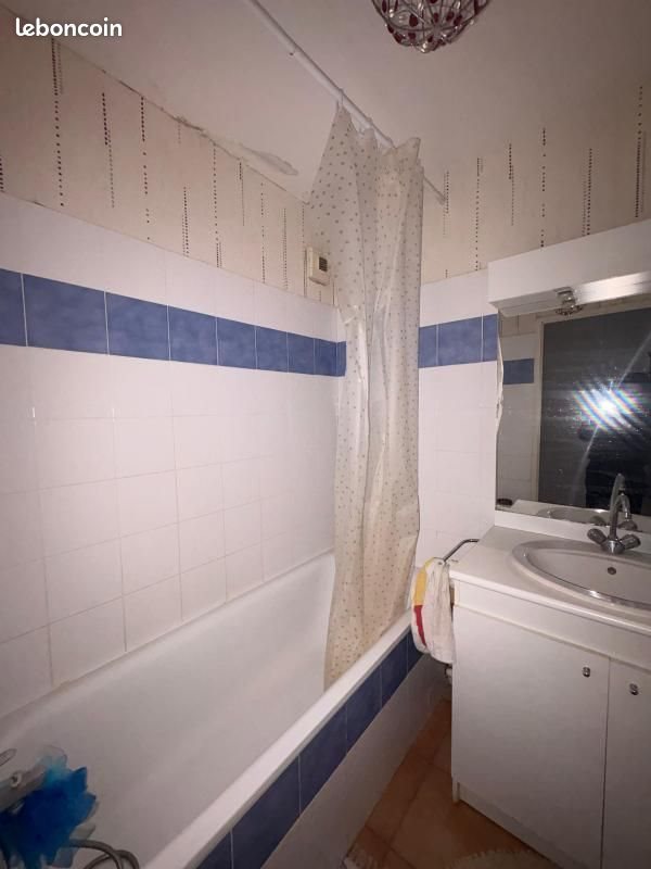 Appartement à louer, 48m², Nîmes