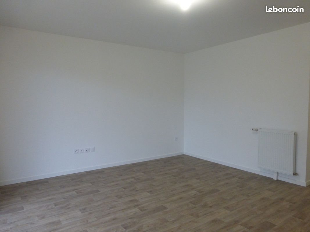 Appartement à louer, 67m², Corps-Nuds