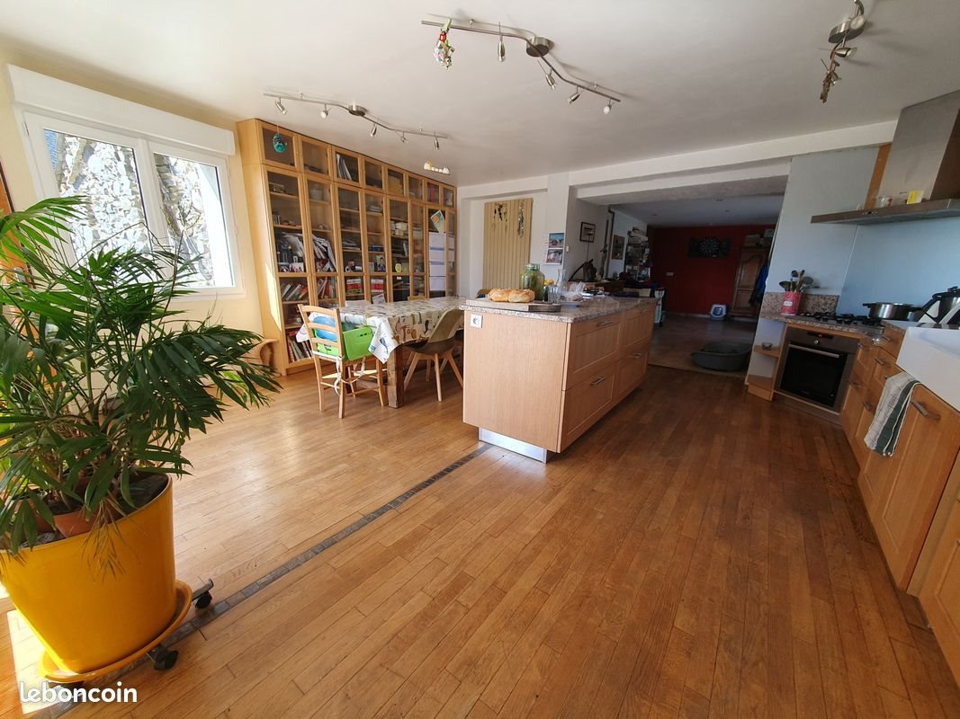 Maison à vendre, 167m², Laguiole