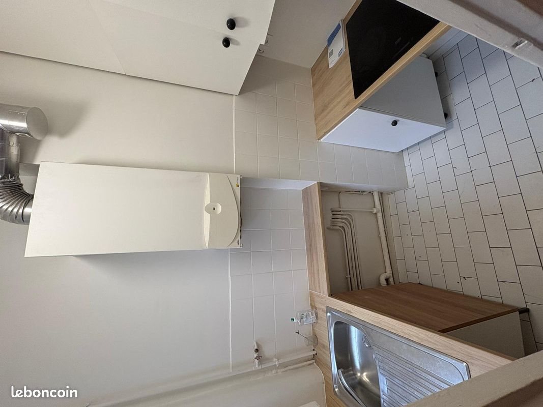 Appartement à louer, 33m², Paris 18ème