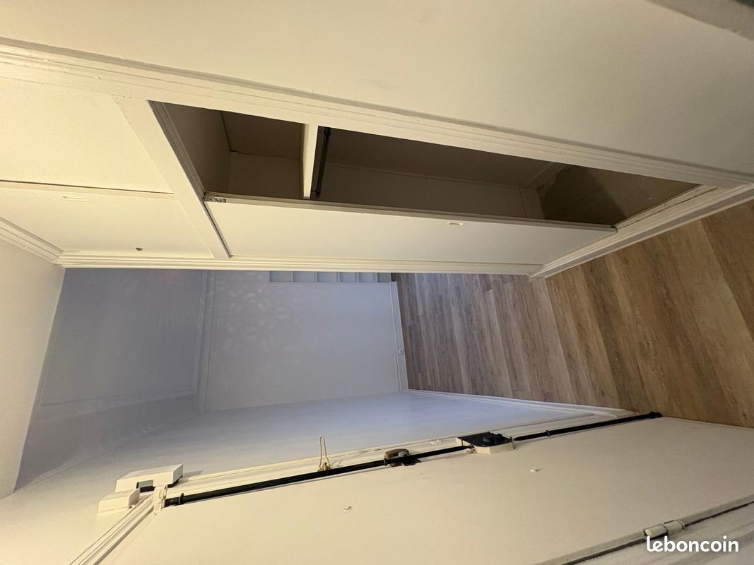 Appartement à louer, 33m², Paris 18ème