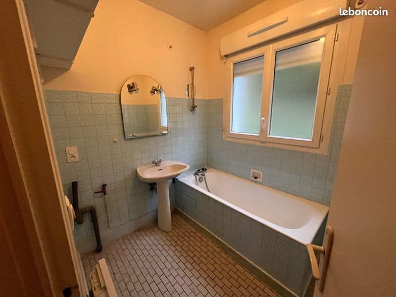 Appartement à louer, 55m², Châteaulin