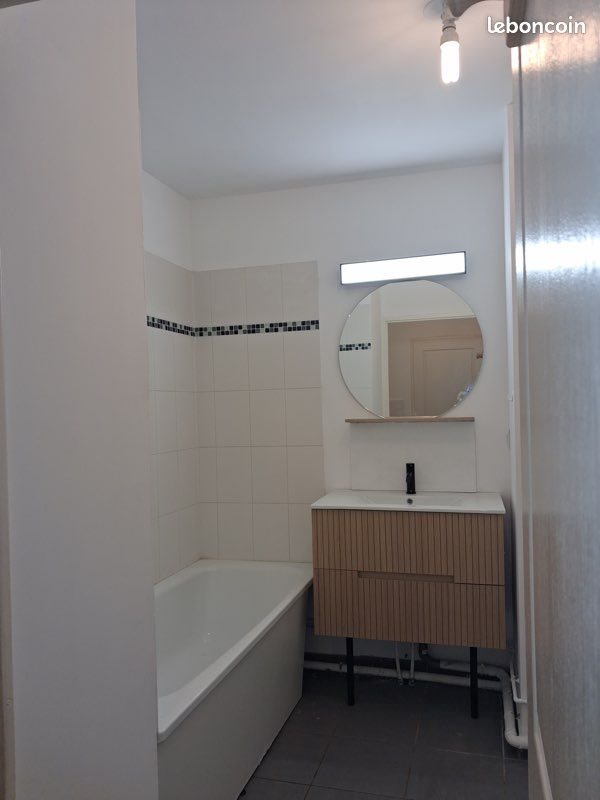 Appartement à louer, 45m², Lille