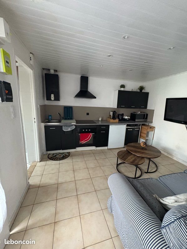 Appartement à louer, 35m², Marseille 3ème