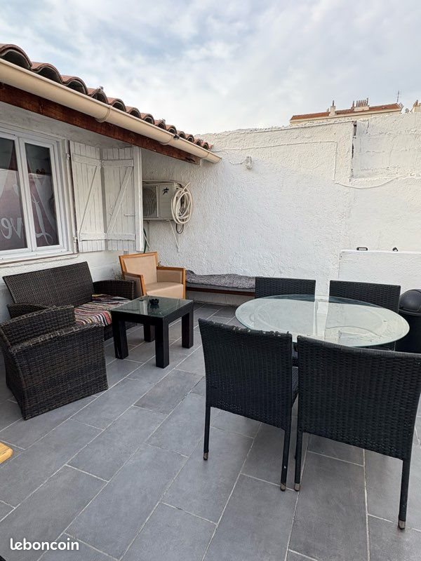 Appartement à louer, 35m², Marseille 3ème