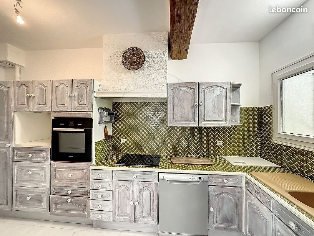 Maison à louer, 124m², Nîmes