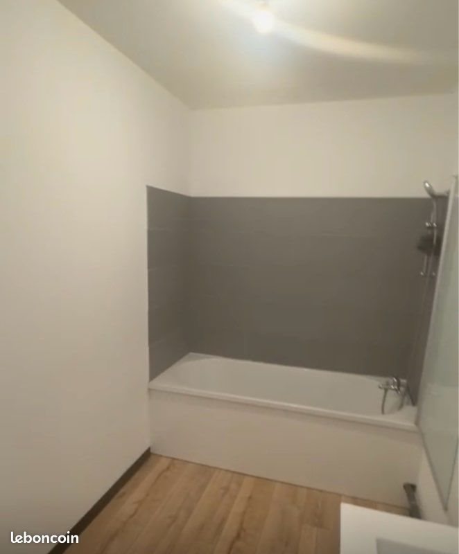 Appartement à louer, 82m², Fourmies