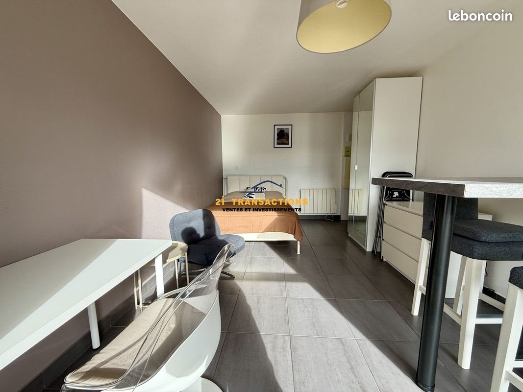 Appartement à louer, 27m², Saint-Etienne