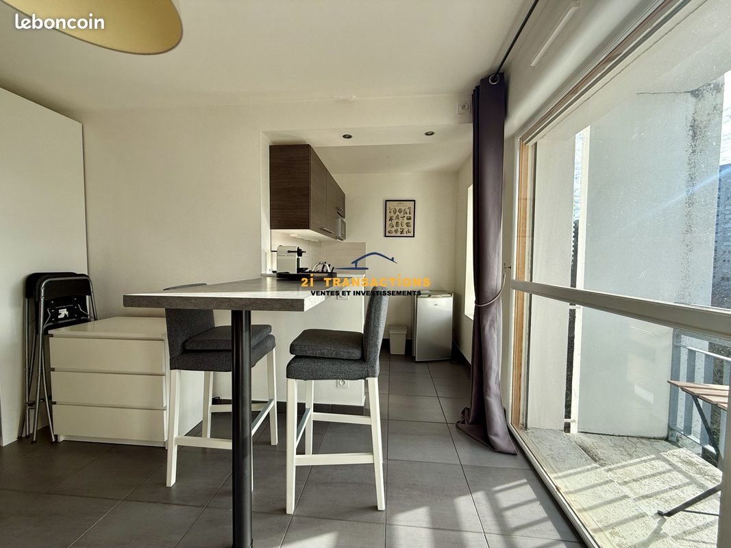 Appartement à louer, 27m², Saint-Etienne