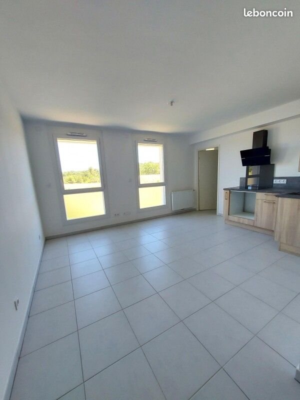 Appartement à louer, 29m², Nîmes