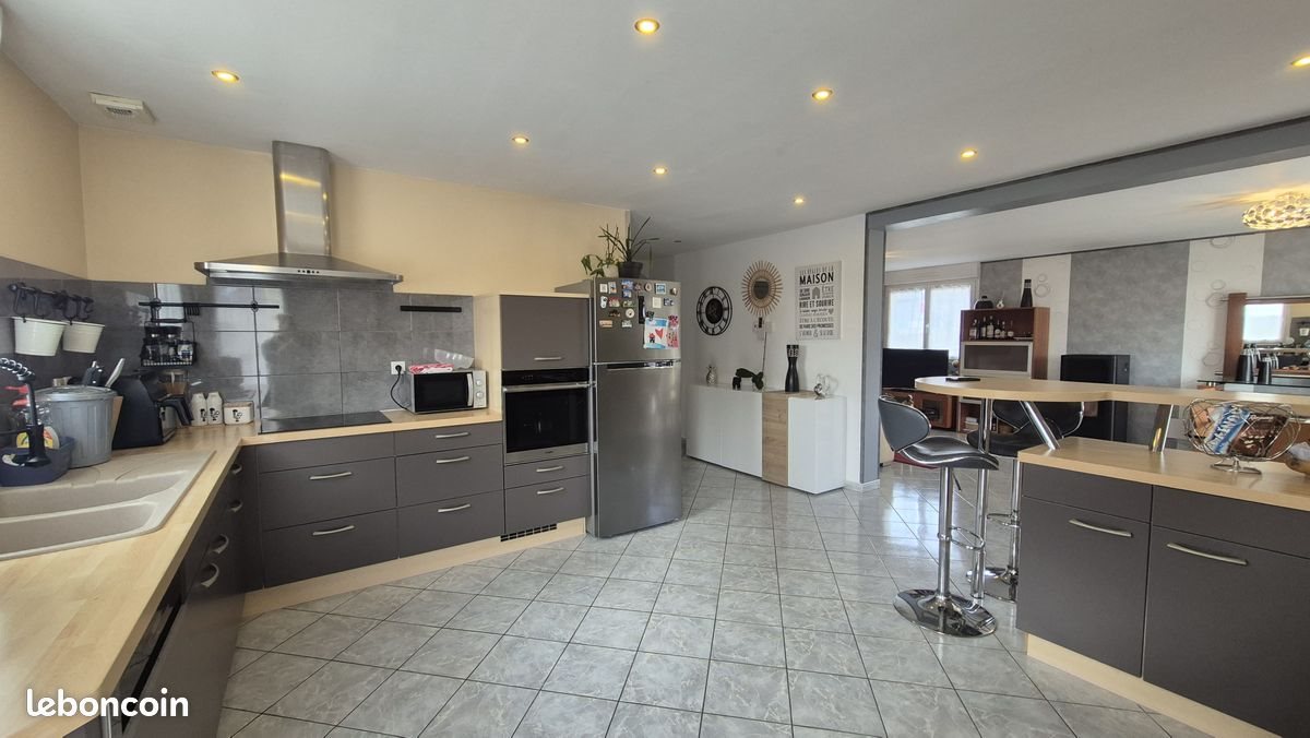 Maison à vendre, 135m², Maîche