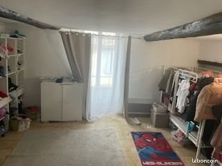 Maison à louer, 89m², Bezouce