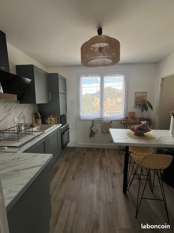 Appartement à vendre, 82m², Digne-les-Bains