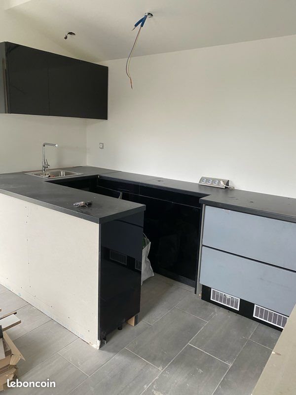 Maison à louer, 45m², Genilac