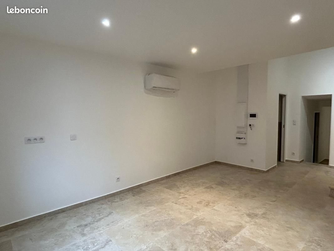 Appartement à louer, 79m², Bouillargues