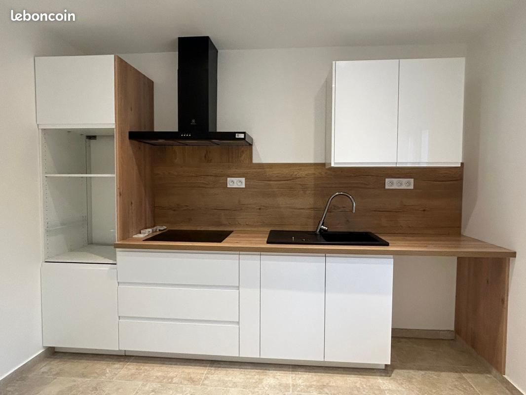 Appartement à louer, 79m², Bouillargues