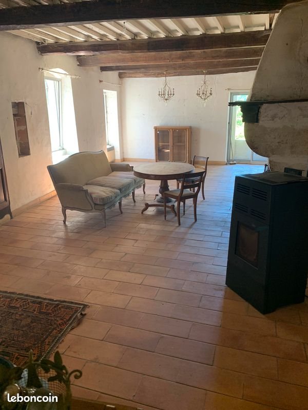 Maison à vendre, 160m², Saint-Marcel-de-Careiret