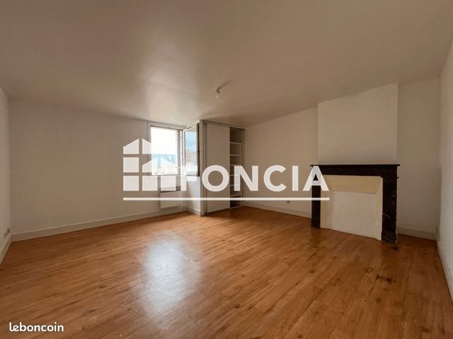 Appartement à louer, 69m², Bordeaux