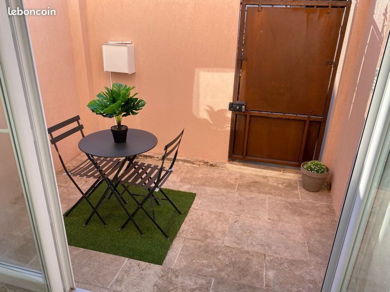 Appartement à louer, 20m², Gignac-la-Nerthe
