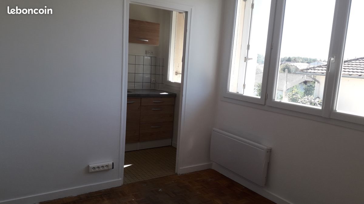 Appartement à louer, 30m², Miramont-de-Guyenne