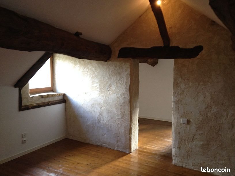 Maison à louer, 110m², Villemoirieu