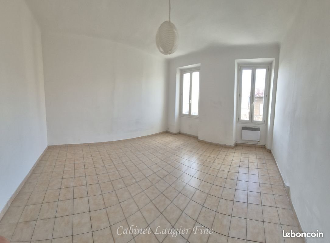 Appartement à louer, 39m², Marseille 8ème