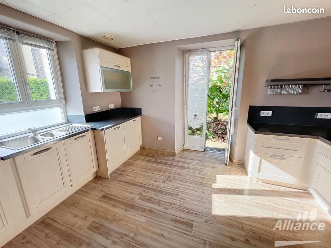 Maison à vendre, 185m², Seloncourt
