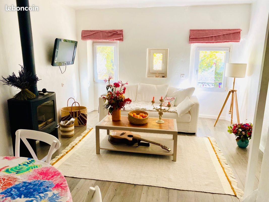 Maison à louer, 78m², Lorgues