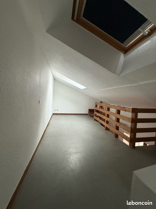 Appartement à louer, 20m², Gières