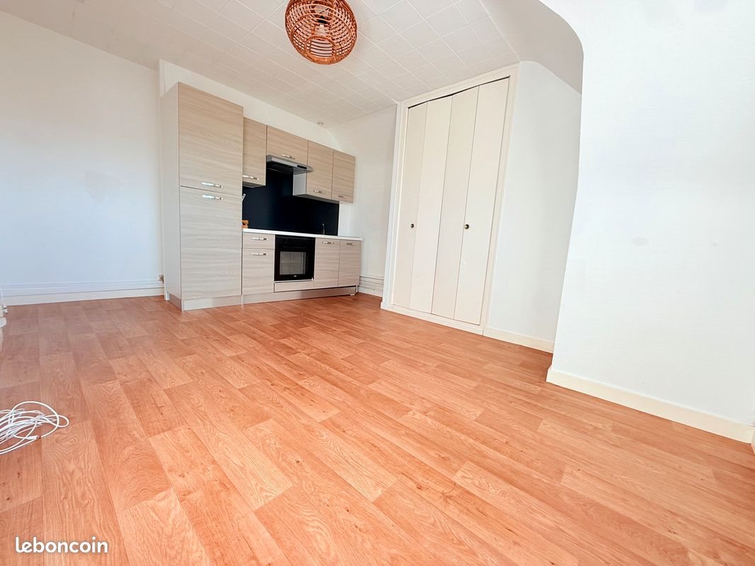 Appartement à louer, 32m², Poitiers