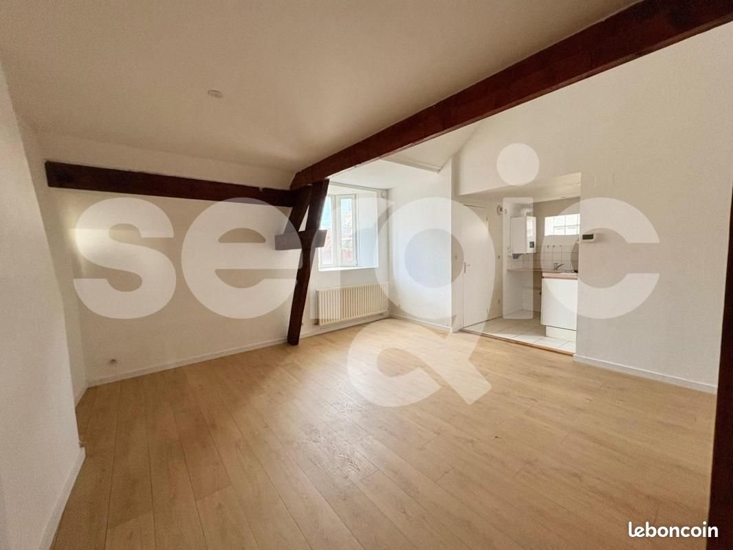 Appartement à louer, 45m², Béthune