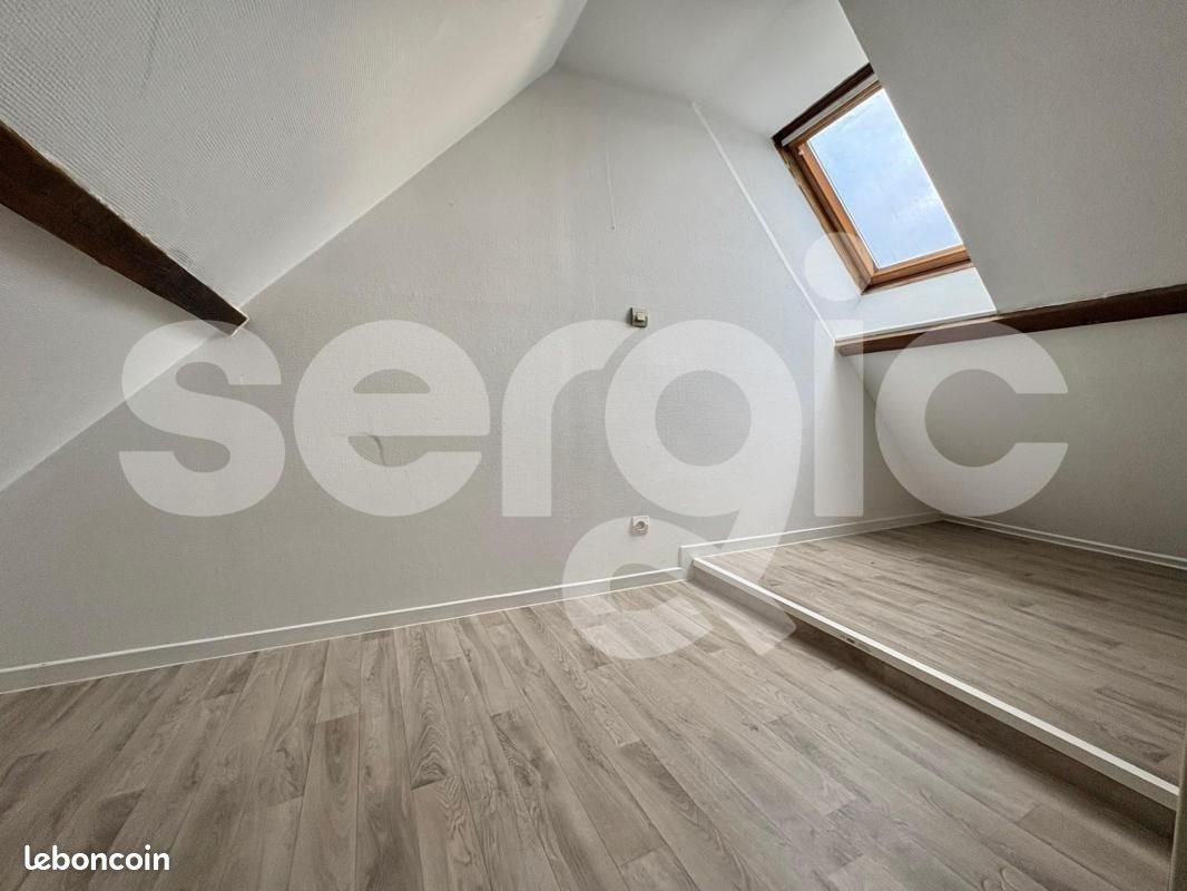 Appartement à louer, 45m², Béthune