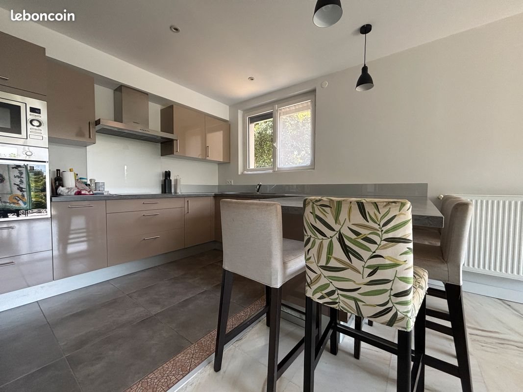 Maison à louer, 170m², Toulouse