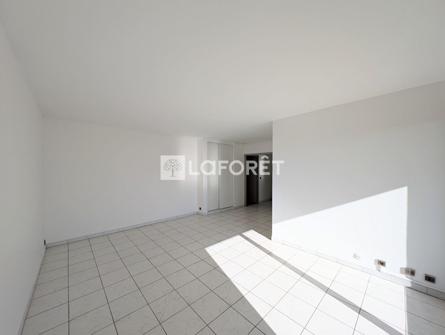 Appartement à louer, 76m², Grenoble