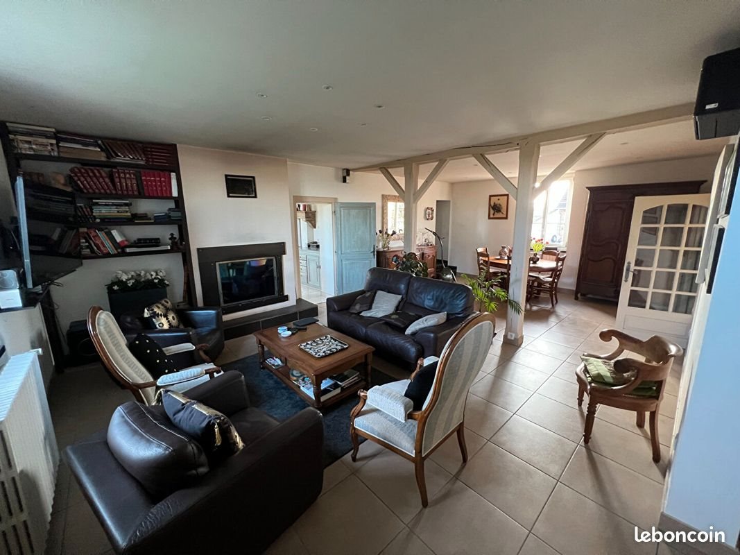 Maison à vendre, 244m², Decize