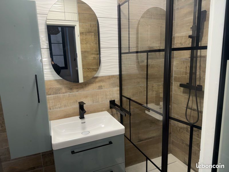 Appartement à louer, 25m², Nîmes