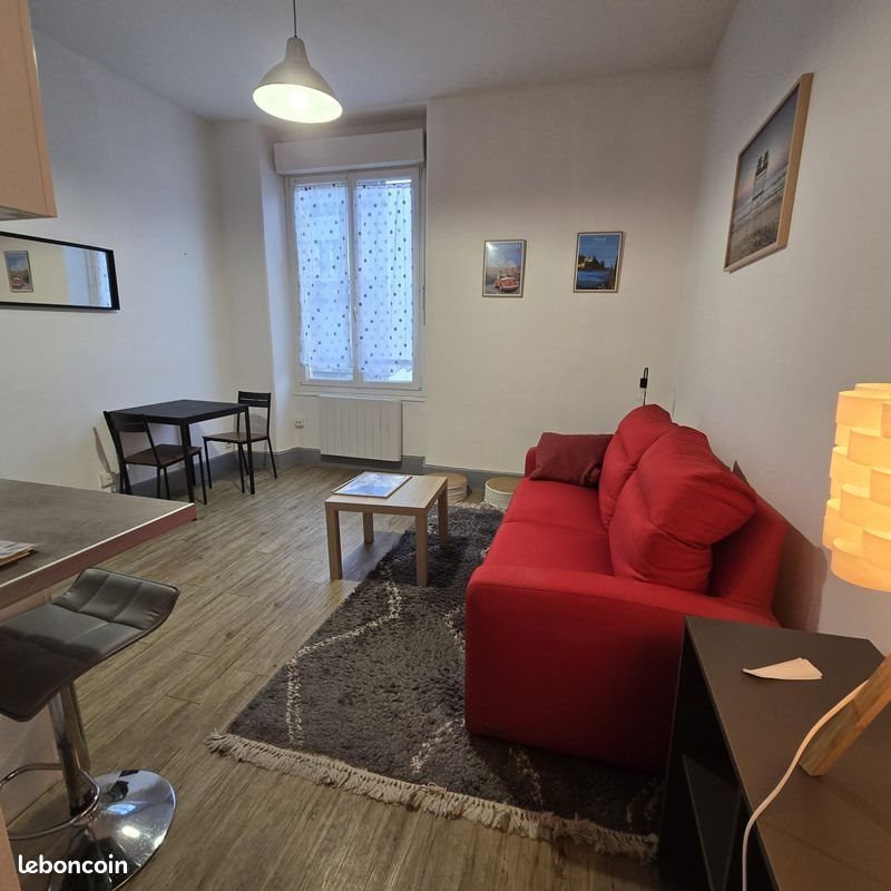 Appartement à louer, 19m², Reims